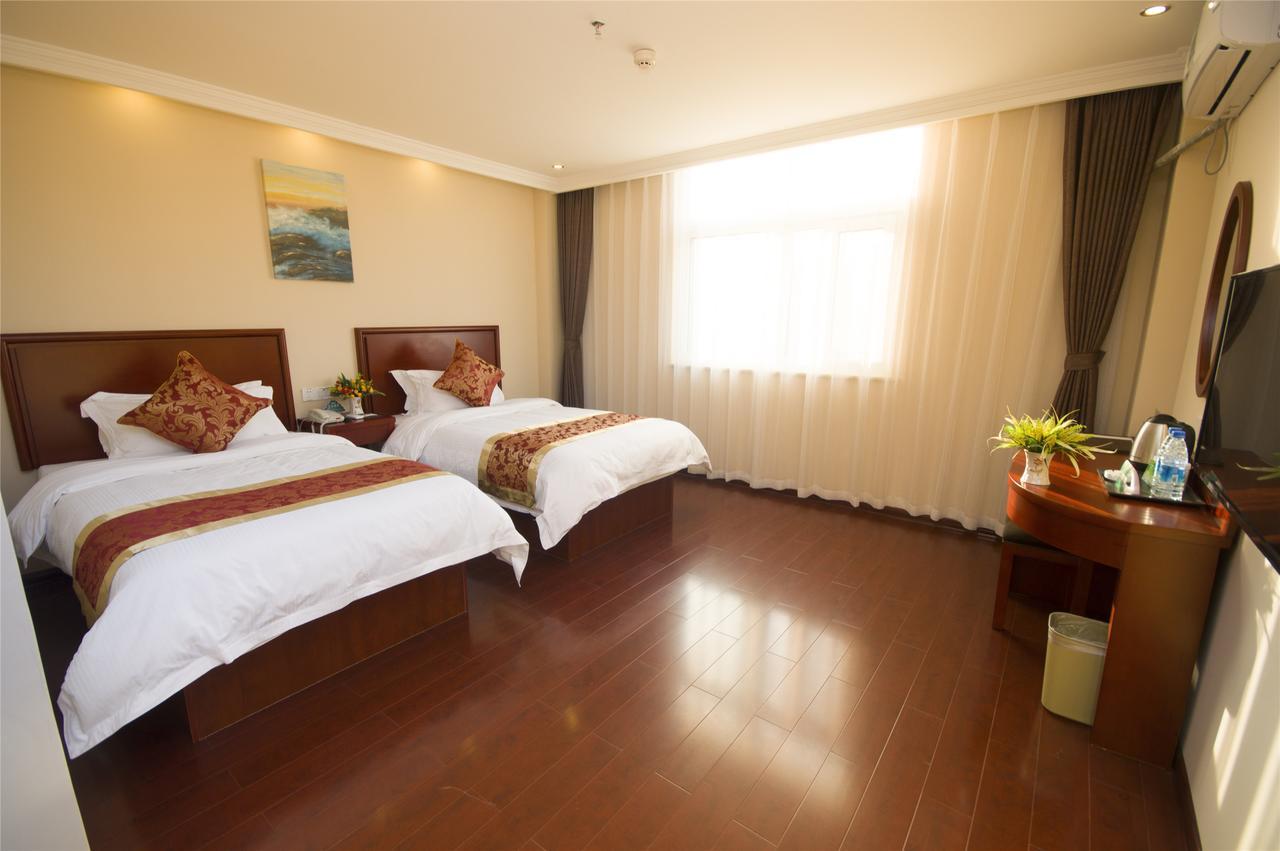 Greentree Inn Shanghai Gongkang Express Hotel Hotel 3*